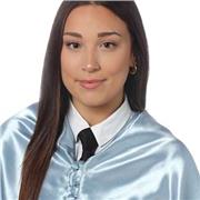 Maestra de Educación Primaria, Audición y Lenguaje y Máster de Educación Especial y Pedagogía Terapéutica